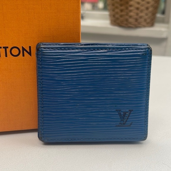 Authentic Louis Vuitton Epi Porte Monnaie Boite Blue Leather Coin Purse Wallet - Picture 2 of 13